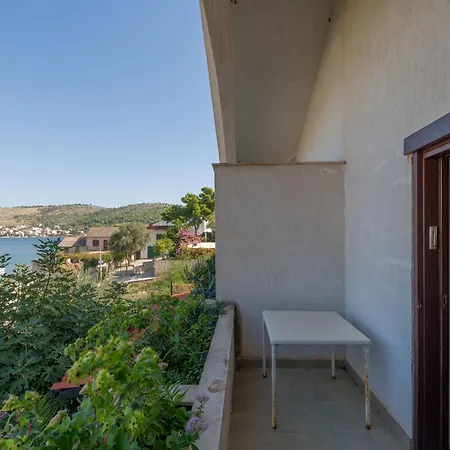 Apartment Natasa Rogoznica (Sibenik-Knin)