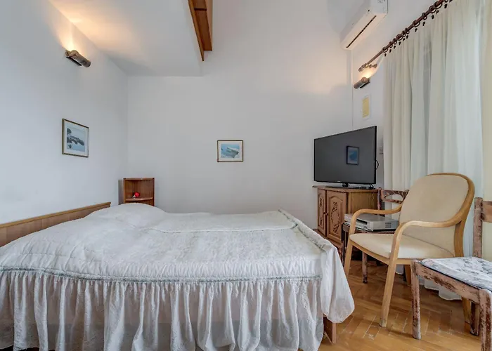 Natasa * Rogoznica (Sibenik-Knin)