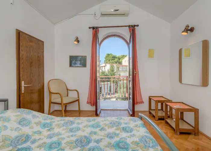 Natasa Apartamento *